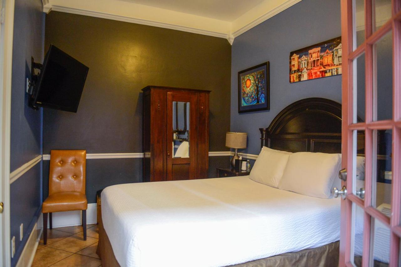 Frenchmen Hotel New Orleans Bagian luar foto