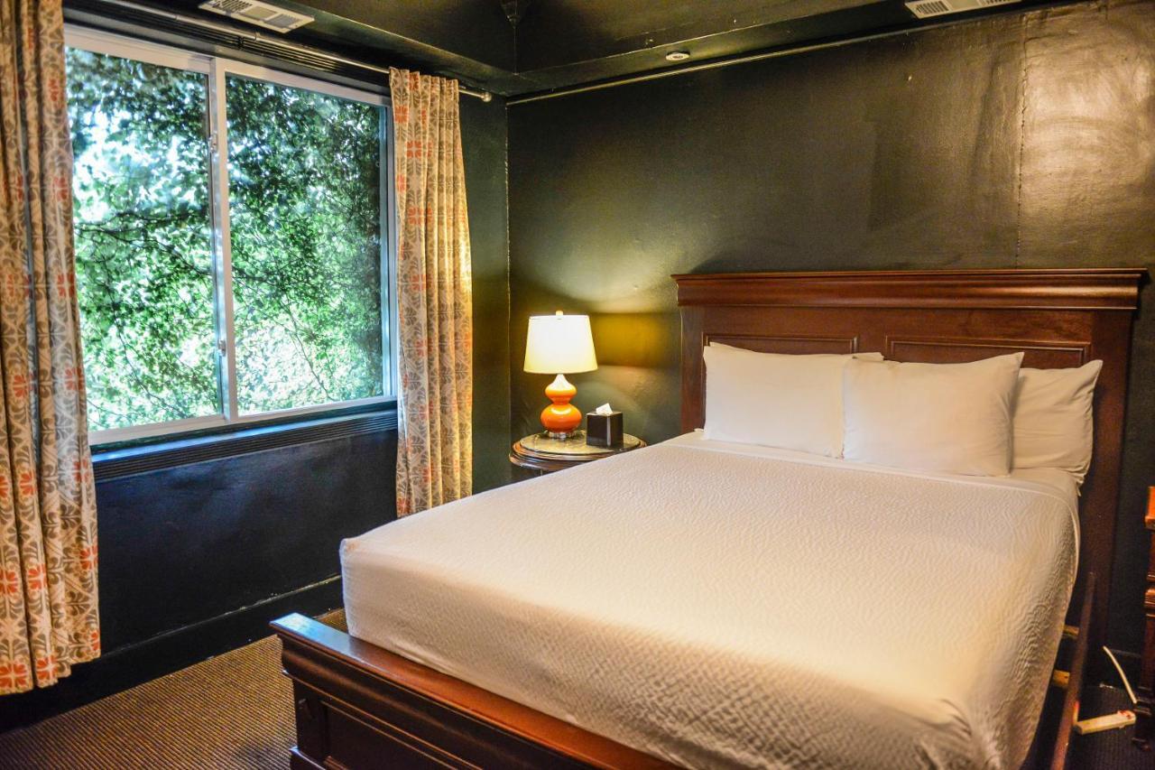 Frenchmen Hotel New Orleans Bagian luar foto