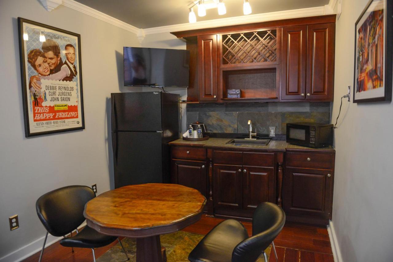 Frenchmen Hotel New Orleans Bagian luar foto