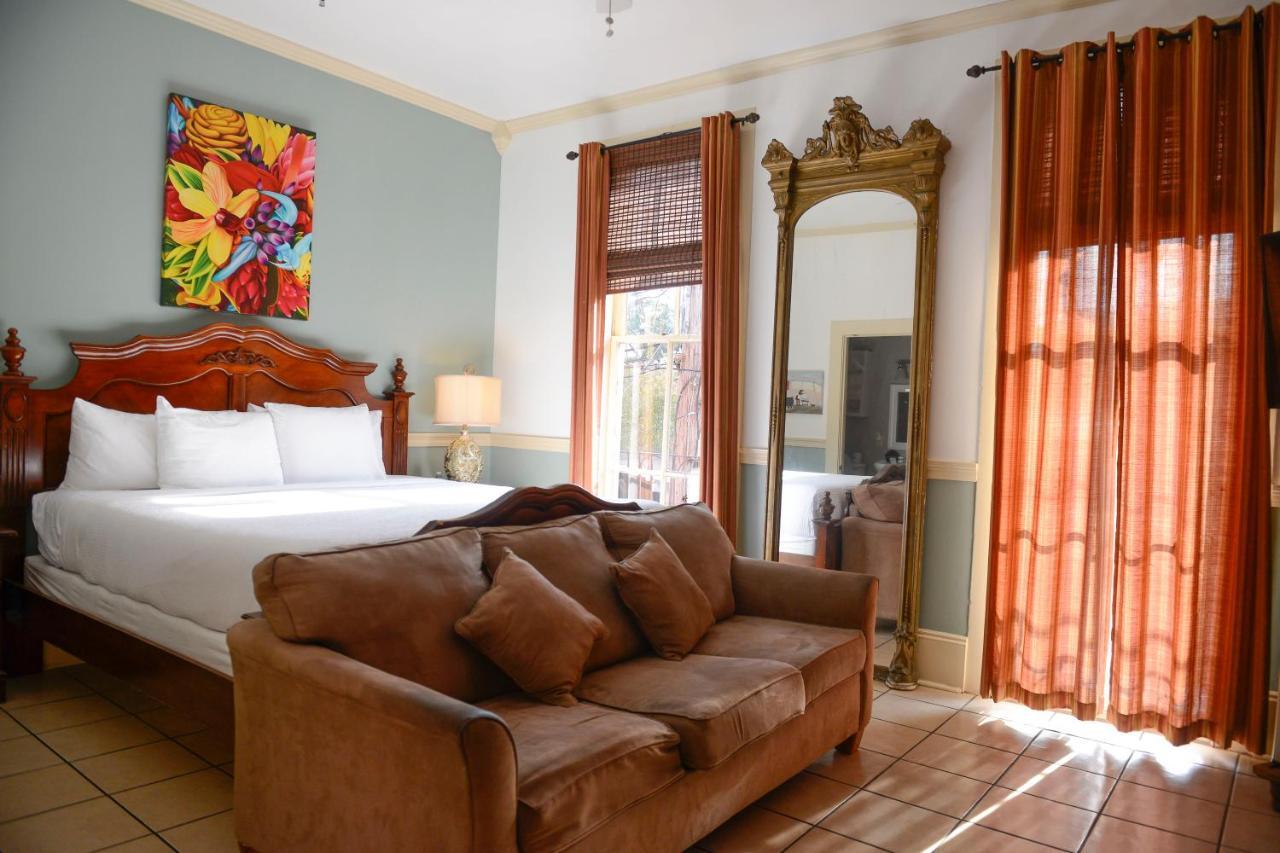 Frenchmen Hotel New Orleans Bagian luar foto